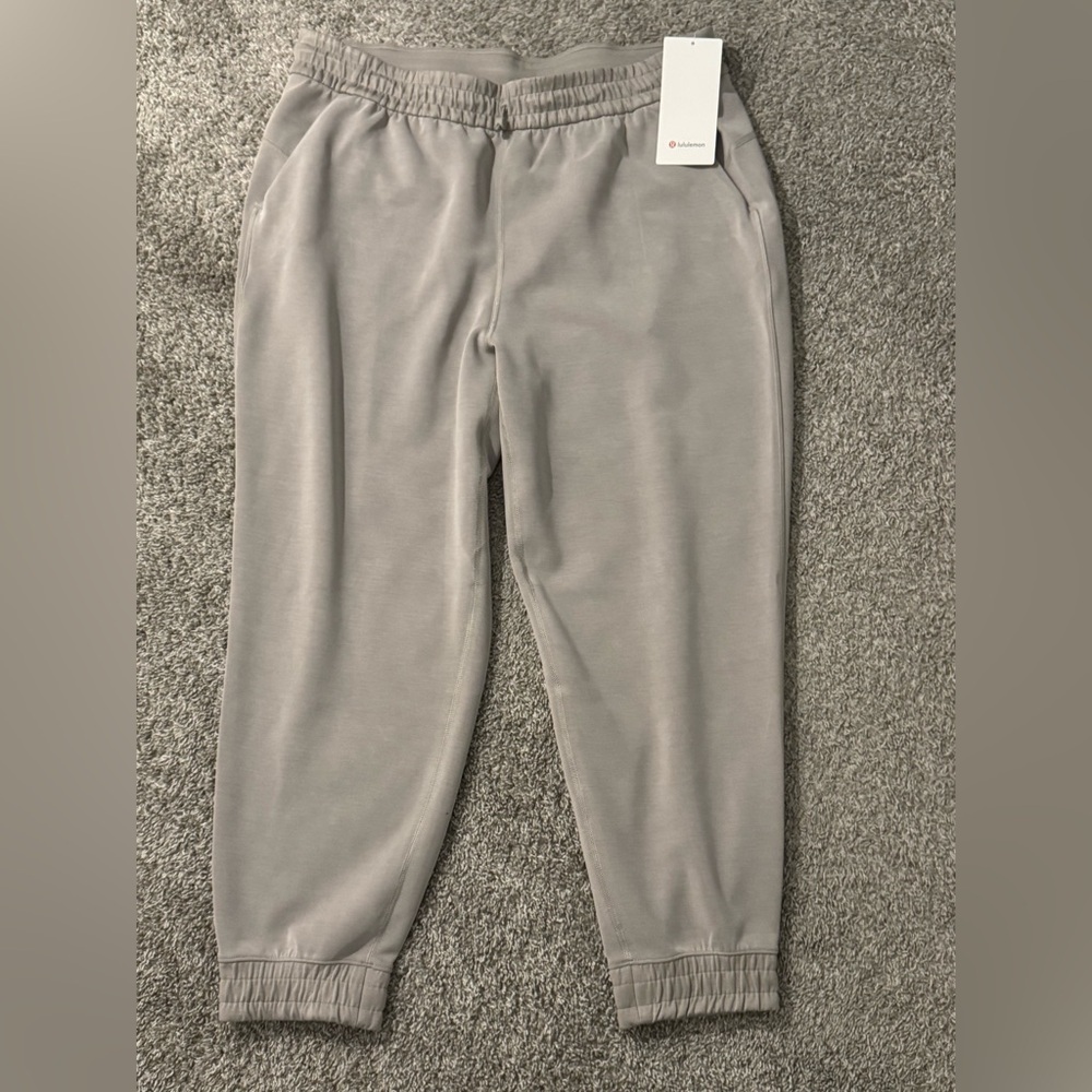 Lululemon jogger sweatpants